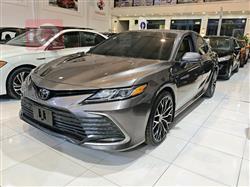 تۆیۆتا کامری